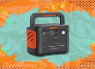 Jackery Explorer 1000 v2 Power Station: $400 Off at Amazon