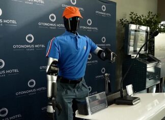 AI Concierge Menyambut Para Tamu di Hotel Otomatis Penuh Pertama di Las Vegas