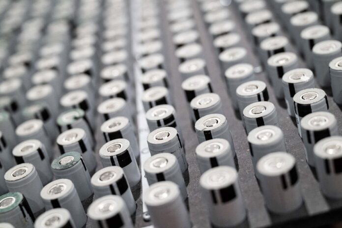 d037ff93-14e5-475e-b169-649fa8f452ea