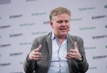 Cloudflare сокращает 1100 рабочих мест на фоне рекордной выручки, ссылаясь на эффективность, обеспеченную ИИ