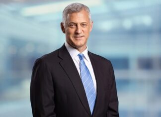 Standard Chartered Boss Claps Back After ‘Human Capital’ Backlash