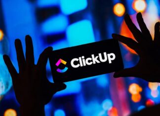PHK ClickUp bukanlah pemotongan biaya. Itu adalah pemujaan AI