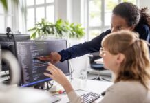 Microsoft: Тихий гігант за вашим екраном